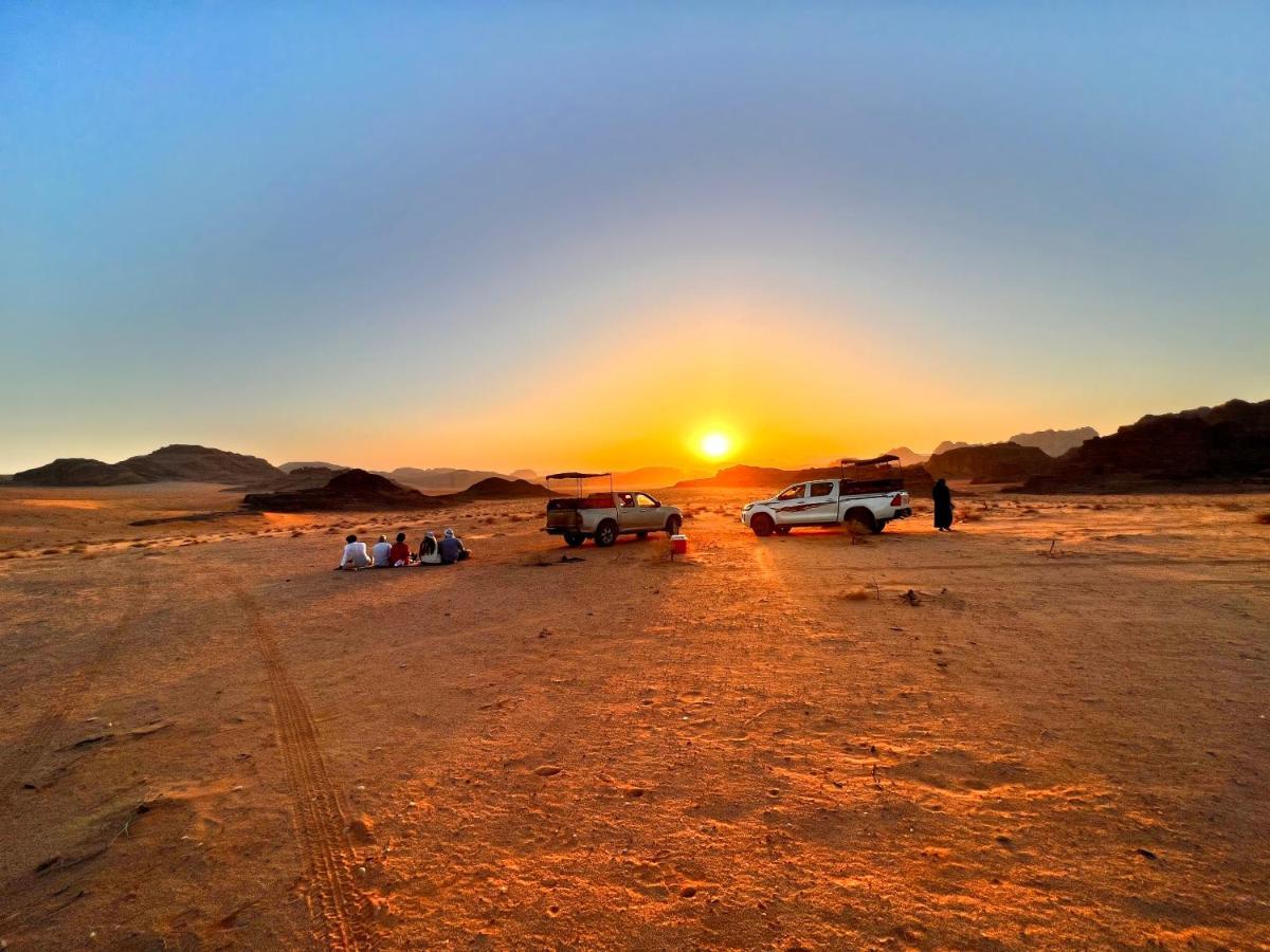 Wadi Rum Sky Tours & Camp Экстерьер фото