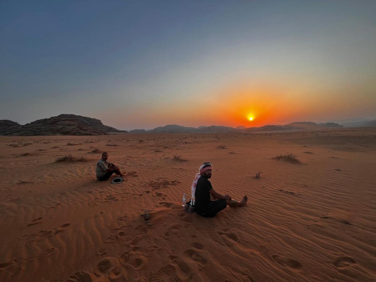 Wadi Rum Sky Tours & Camp Экстерьер фото