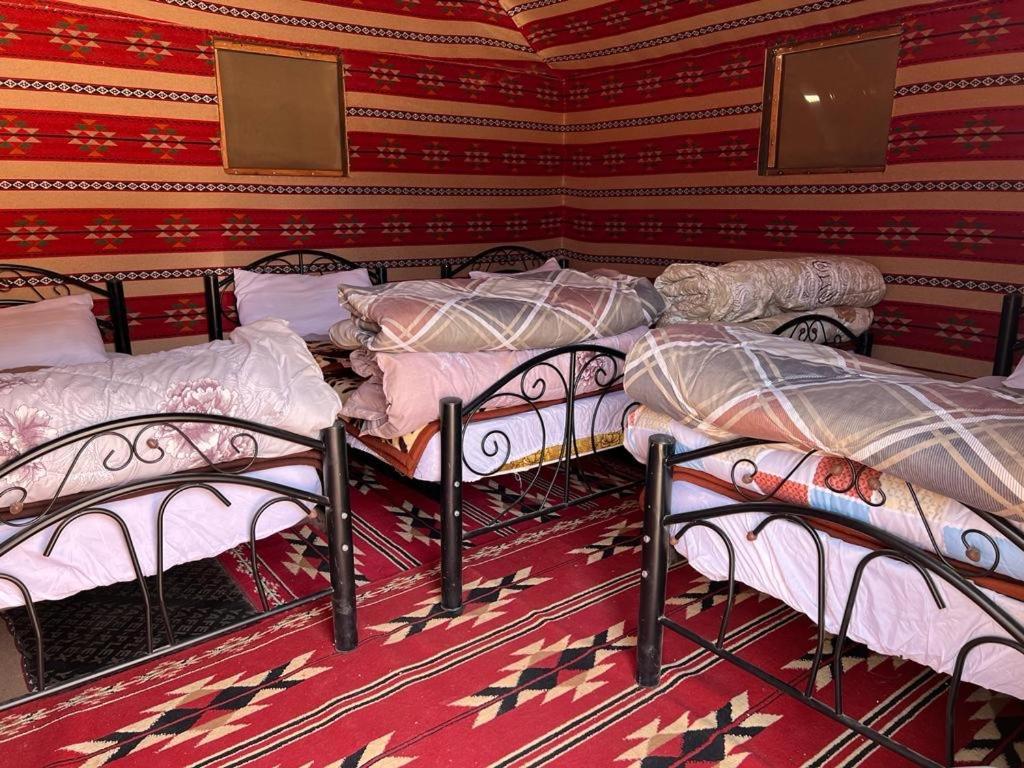 Wadi Rum Sky Tours & Camp Экстерьер фото