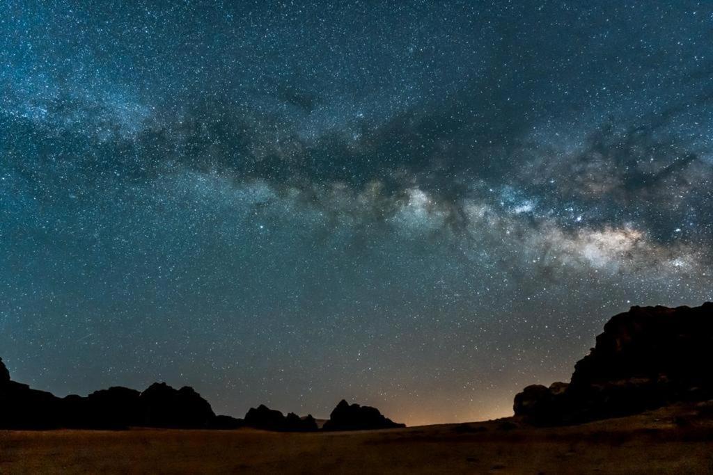 Wadi Rum Sky Tours & Camp Экстерьер фото