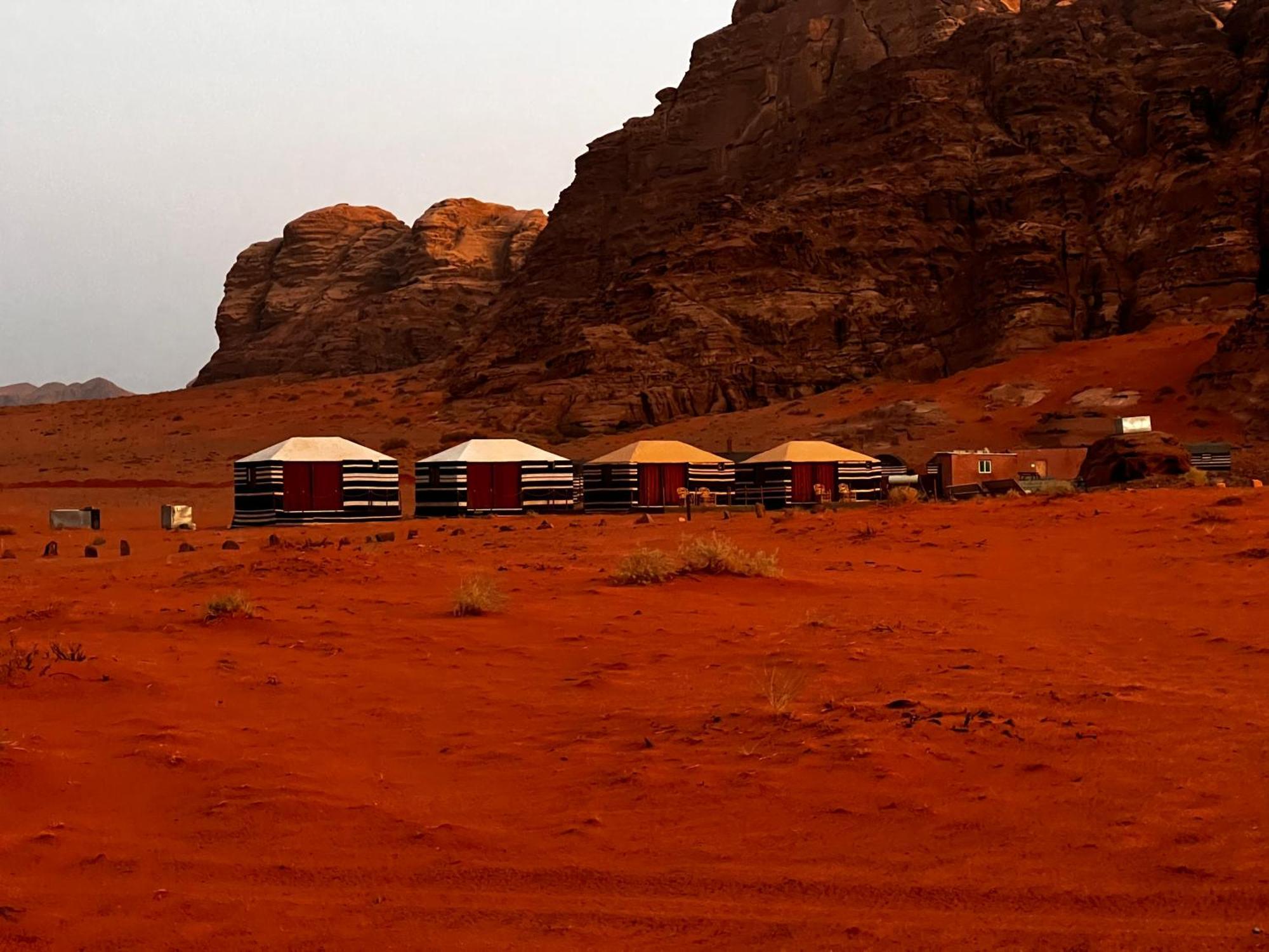 Wadi Rum Sky Tours & Camp Экстерьер фото