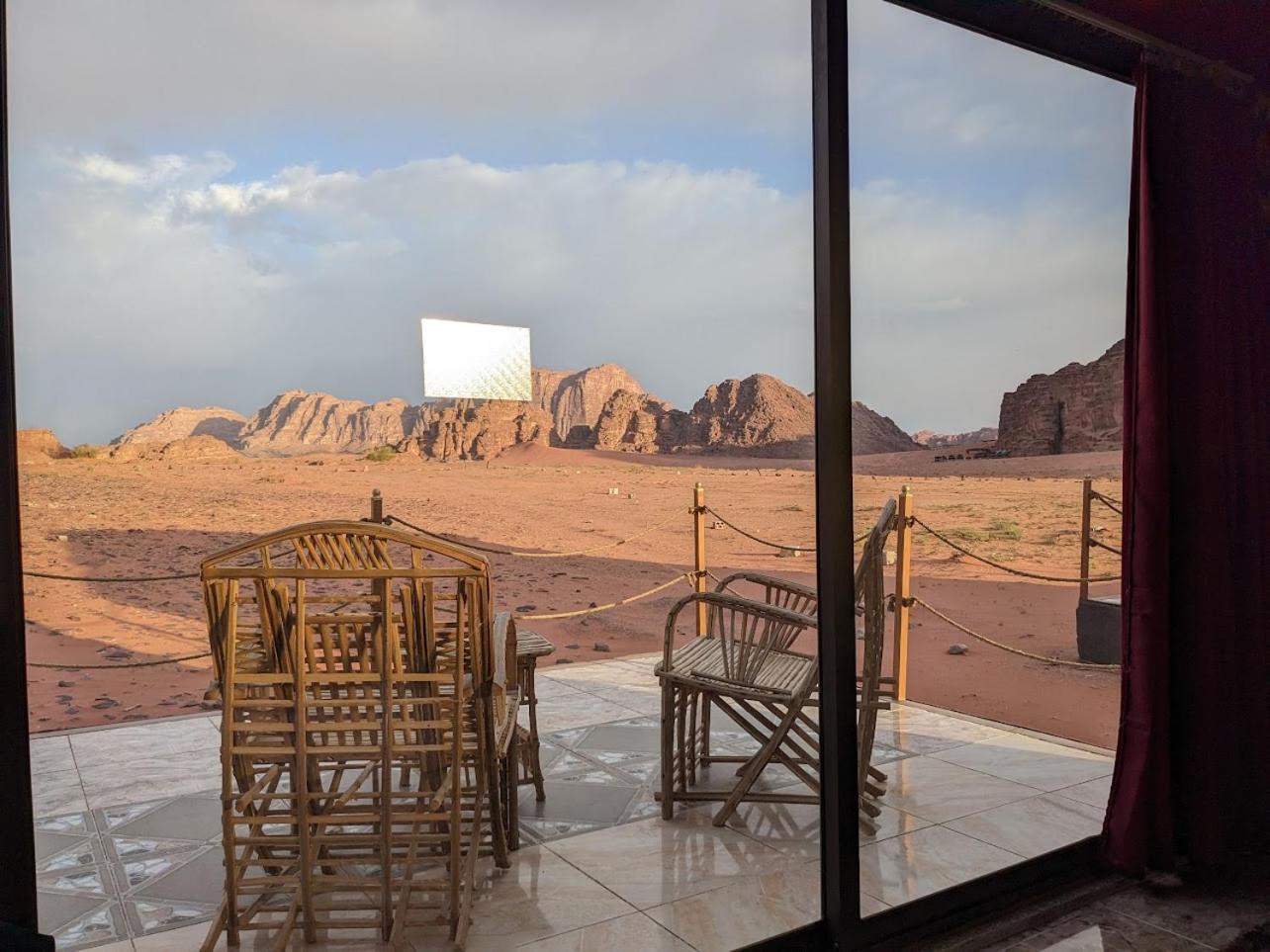 Wadi Rum Sky Tours & Camp Экстерьер фото