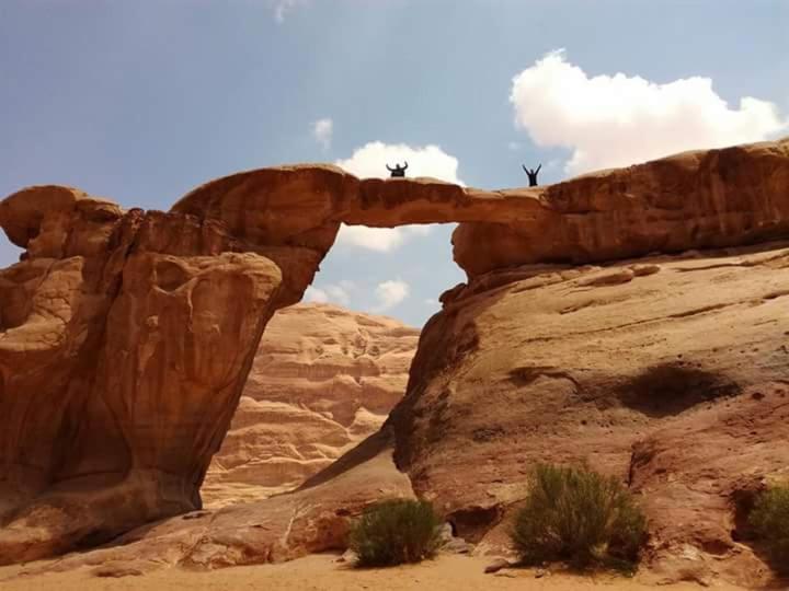 Wadi Rum Sky Tours & Camp Экстерьер фото