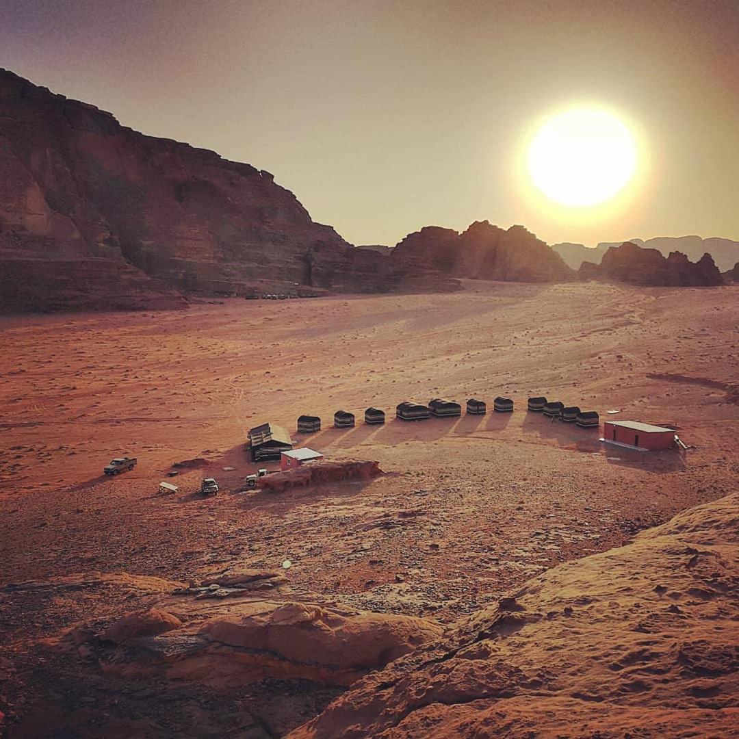 Wadi Rum Sky Tours & Camp Экстерьер фото